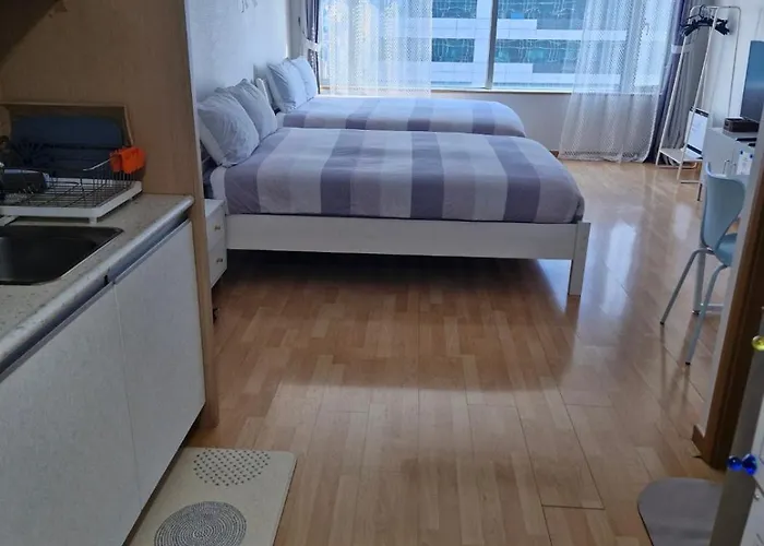 Apartment Hongdae Residence-4 - 1min From Hongik Univ Station #1